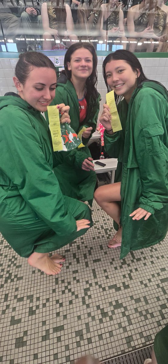 WheelerHighOff's tweet photo. Strong showing by the Bearcats at the Valpo Girl's Swimming Sectional Championship today. They made the podium with a 4th place finish in the 200 Medley Relay, a 5th place finish in the 200 Free Relay, and a 7th place finish in the 400 Free Relay. Great job Ladies. https://t.co/Od48AhFbDJ