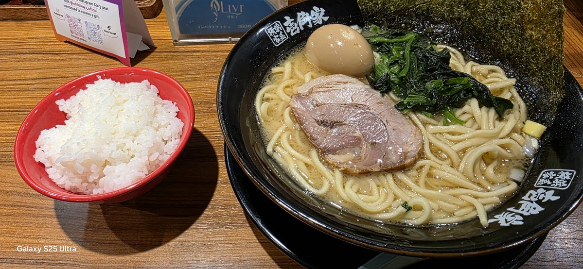 寒い日はやはりラーメンに限る🍜😋