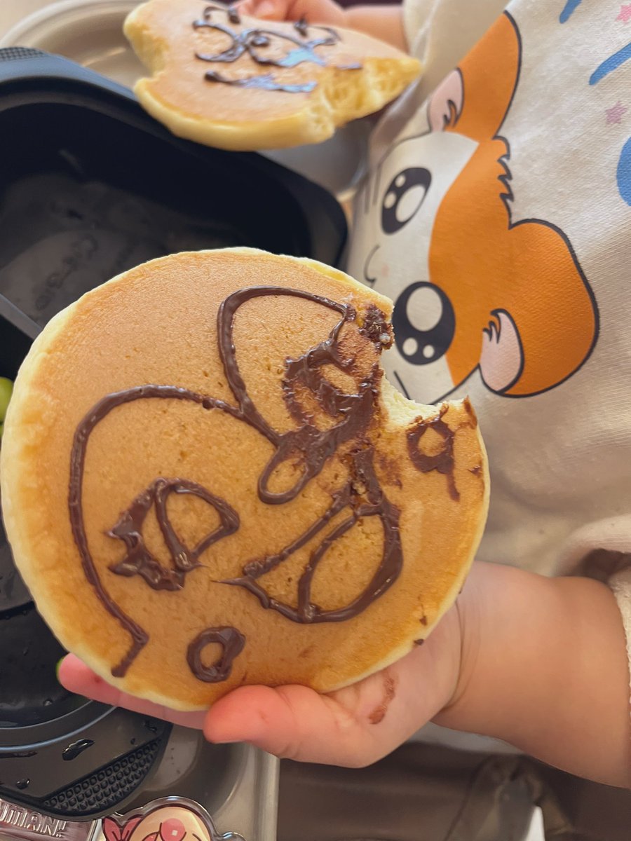 aym_124's tweet photo. 夫婦でちび連れて、昨日期日前投票してきました🗳
投票うぃって外食するんだが頭に流れる←

 #選挙に行こう https://t.co/whRd9DCSop