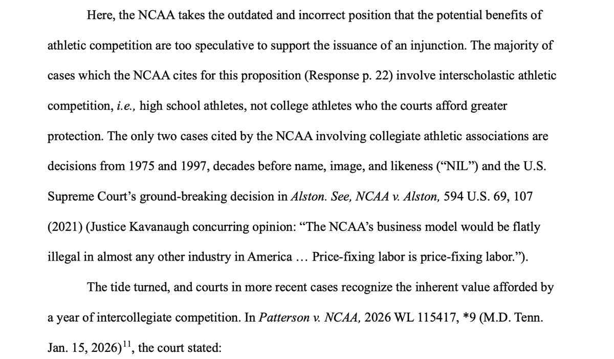 Pete Thamel tweet media