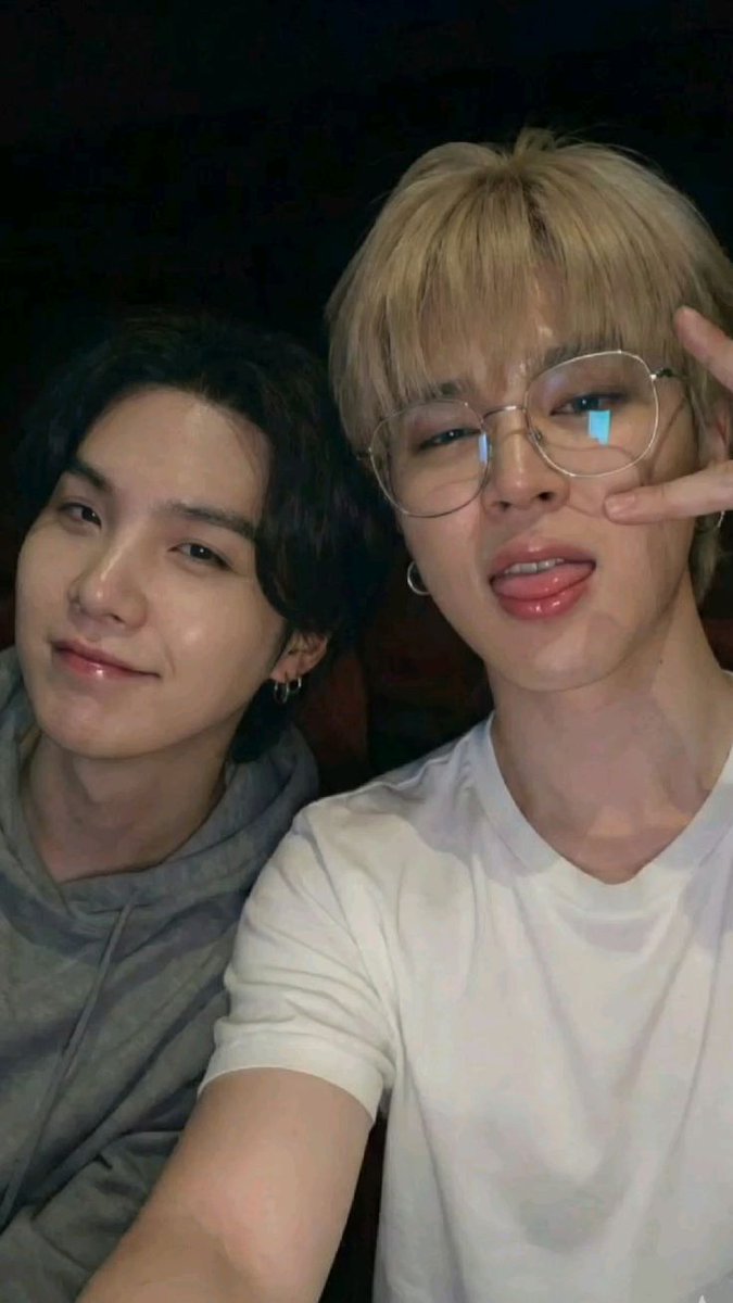 𝐷𝑎𝑙𝑦𝑎𝑛. tweet media