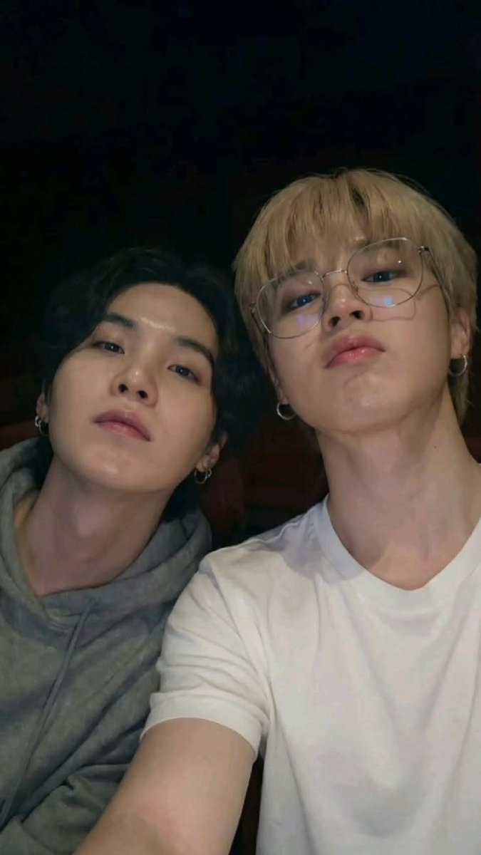 𝐷𝑎𝑙𝑦𝑎𝑛. tweet media