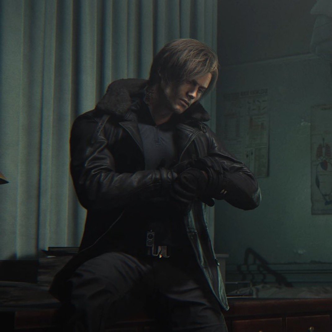 KennedysFave's tweet image. Is he older than both of my parents? Yes. Does that matter? Absolutely not