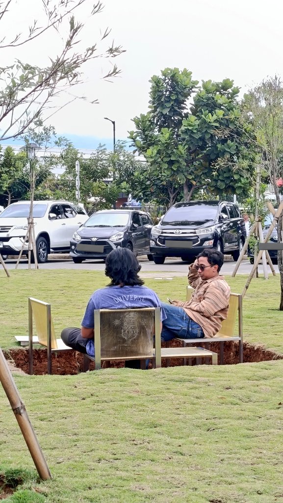 dailykapa's tweet photo. brainstorming di bandung raya https://t.co/GAPFPdgI29