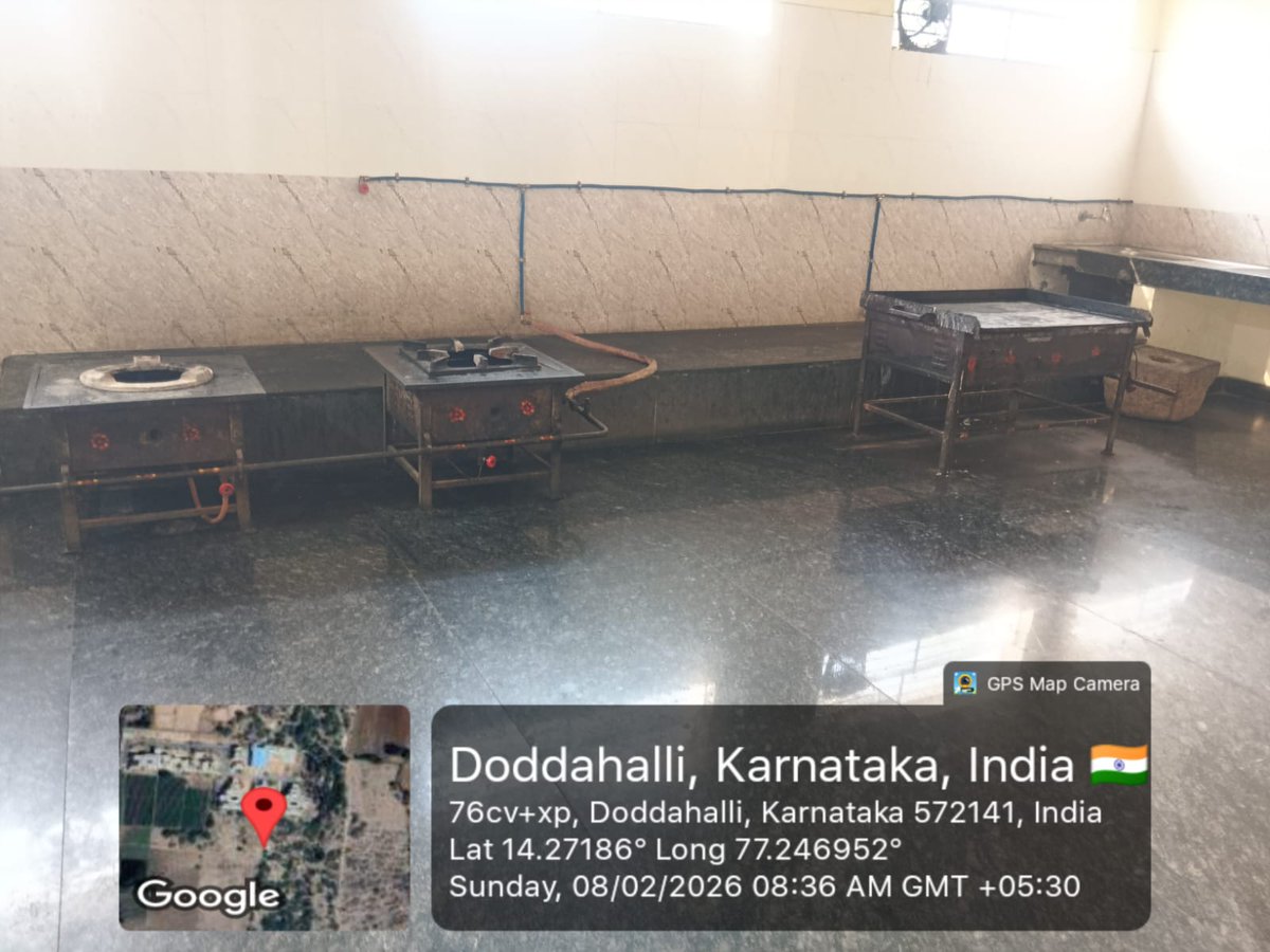 KRCRS409's tweet photo. #socialAudit_SWDMeals breakfast At KRCRS-409 Chikkahalli Pavagada Tumkuru dist 
@kreisemahithi @SWDGoK @HCMahadevappa @jd_swd @Captain_Mani72 https://t.co/jamcI5edmW