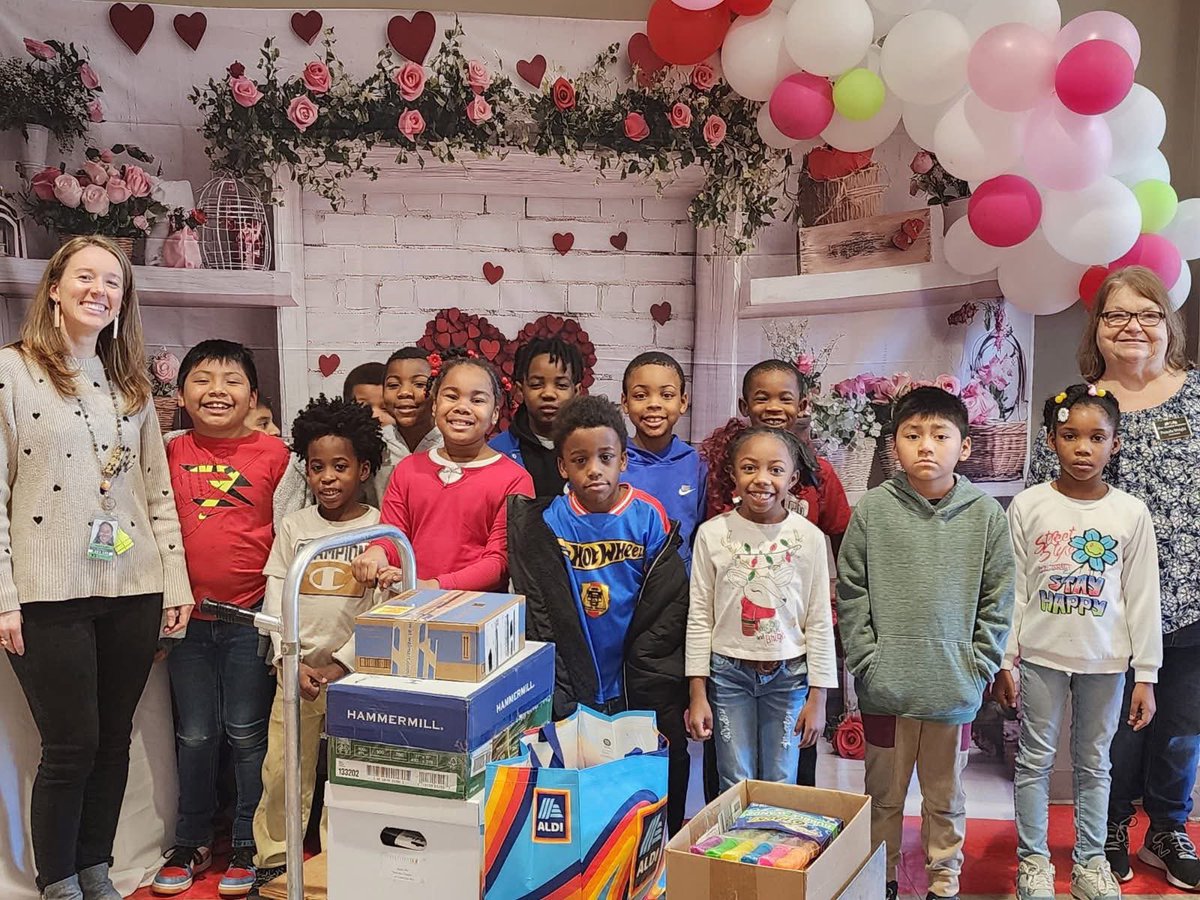 Ms Nobes Special thanks to Ms. Pamela Wright from Elite Singature Properties for ...