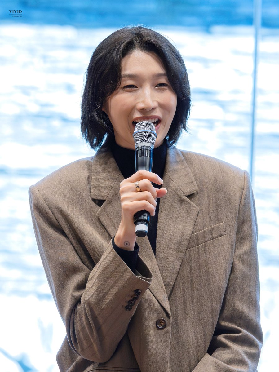 kimyk10_vivid_'s tweet photo. 260207 북토크

#김연경 #kimyeonkoung https://t.co/xBg2X3f8fi