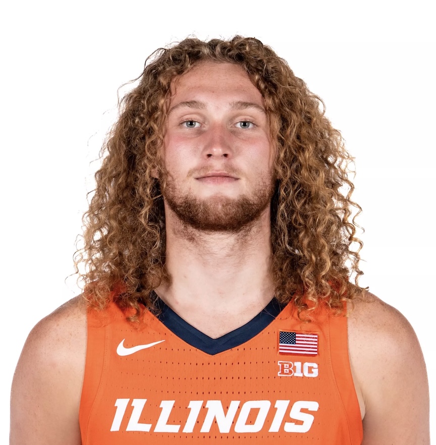 rushthecourt's tweet image. Does Jake Davis look like someone who would be bothered by a big spot? No chance was he missing those.