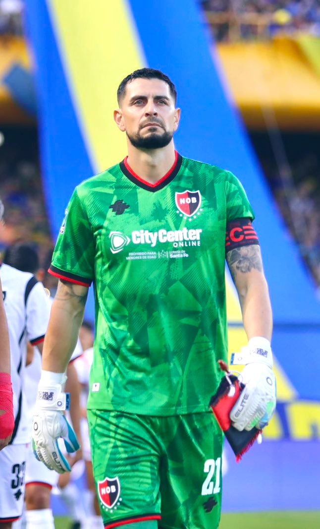 Gabriel Arias con <a href="/TNTSportsAR/">TNT Sports Argentina</a> post derrota de Newell’s ante Defensa y Justicia 

🗣️ “Hay que hacerse cargo. Hay que poner la cara acá. Tenemos que redoblar esfuerzo y cambiar esta situación para sacar a Newell’s de este lugar. Hay que empezar a exigirnos el doble y el triple”