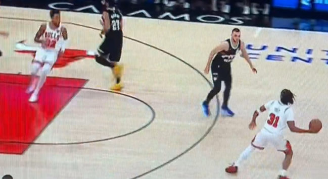 bprimetimel's tweet image. bruh 😭😭😭