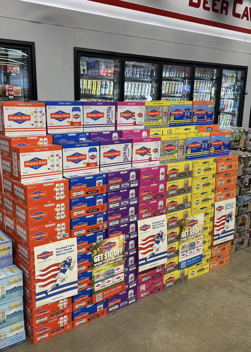 Happy Dad tweet media