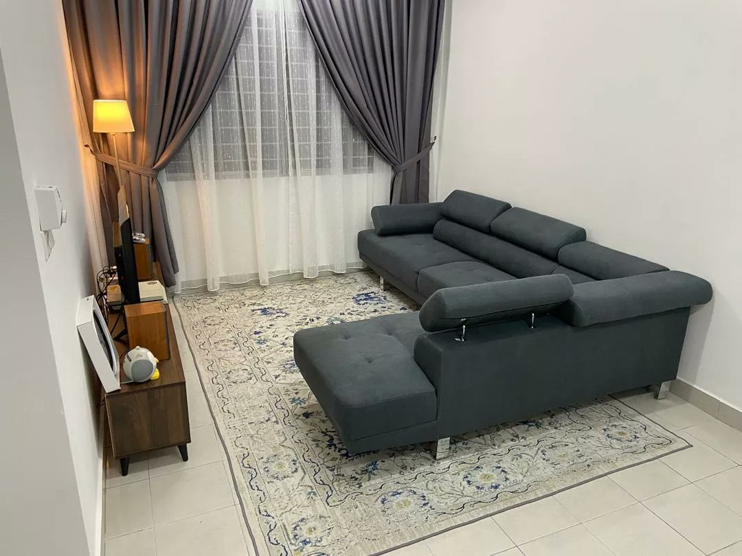 sofie276's tweet photo. MONROE Sofa ✨
3 seater / L Shape – luas, selesa &amp; nampak kemas
Ruang tamu terus naik seri, harga pulak mesra poket 🛋️

https://t.co/uPv4lwaMu6 https://t.co/Q8emiOABfv