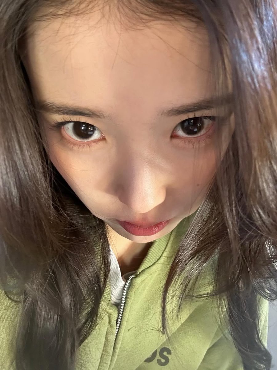 IUteamstarcandy's tweet image. [IU IG] 260207 January Vertical (photo dump)

#IU #아이유 
instagram.com/p/DUcSDhFEoIi/
