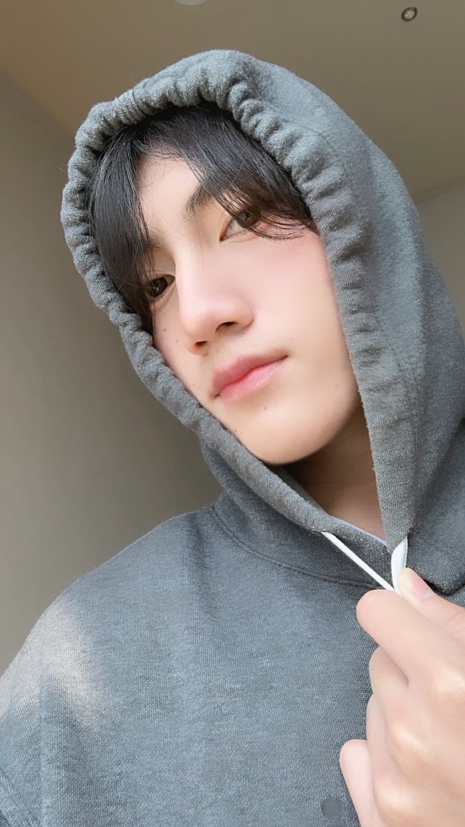 วันนี้อย่าลืมไปใช้สิทธิ์กันนะครับ