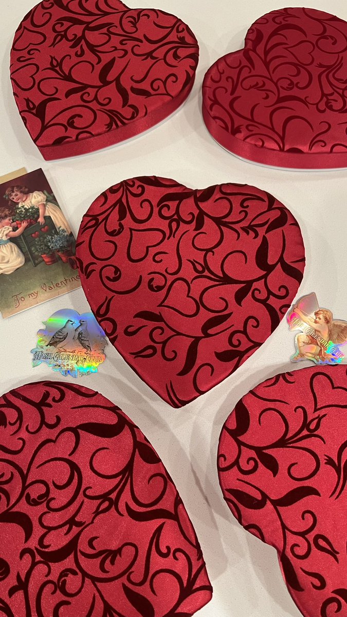 Triple6Motion's tweet image. V DAY HASH CALENDARS 💕