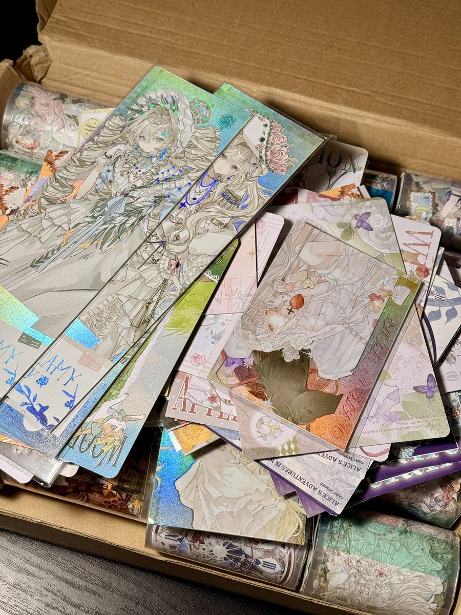 海外マステ大容量セット＋おまけ 巫女sama事務所さん、箱がすんごい膨らんでるからなんだろうと思ったら