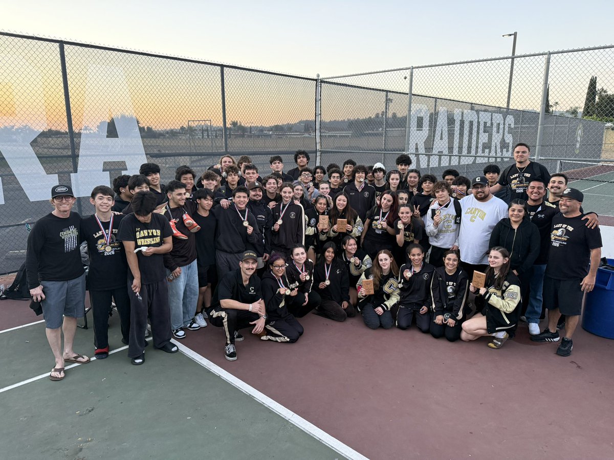 JamesMunro_K9's tweet photo. Took 4th at Century League Finals. Moving on to CIF next week.
#TopRope #CanyonWrestling #CIF #SoCalWrestling https://t.co/mXR3A22pMv
