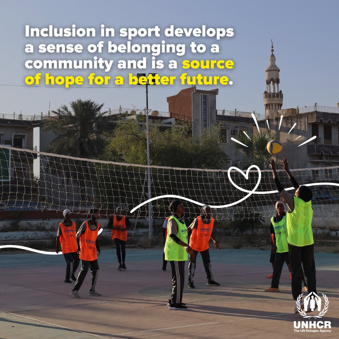 UNHCRinSudan's tweet image. How can inclusion in sport support displaced people? 🏆

In eastern Sudan, through the #SportForProtection project, refugees, IDPs &amp;amp; local Sudanese connect on and off the field, using sport for healing &amp;amp; growth. 🏐🙌

Supported by @FIFAcom Legacy Fund

@UNHCRPartners
