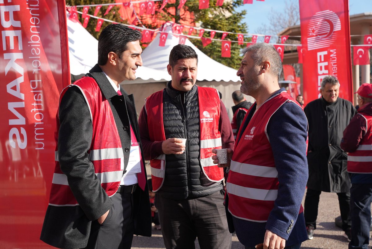 frekansmuhendis's tweet photo. 🚀EMO ANKARA ŞUBE SEÇİMLERİNDE BİZ HAZIRIZ SİZİ BEKLİYORUZ!

����️Tüm meslektaşlarımızı oy kullanmaya davet ediyoruz.

🗓️8 Şubat 2026 Pazar
⏰ 09.00 - 17.00
📍 Ankara Atatürk Lisesi (Korkutreis Mah. Sezenler Sok. No:11 Sıhhiye / Çankaya)

#EMOAnkara #FrekansMühendislerPlatformu #ElektrikMühendisleri #ŞubemizeSahipÇık #8Şubat