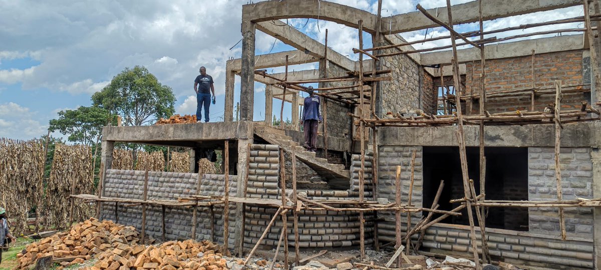 RanymoiKim's tweet photo. @kevinkamaumucha I have on project nearing roofing stage. Wacha atume quotation yake . https://t.co/BK7pEtGQrC