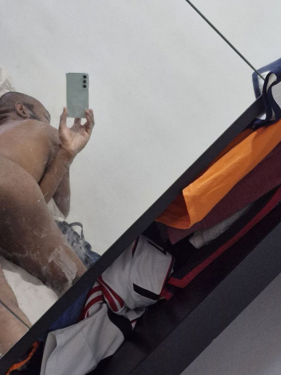 Caço homens na rua! - I hunt men in the street! tweet media