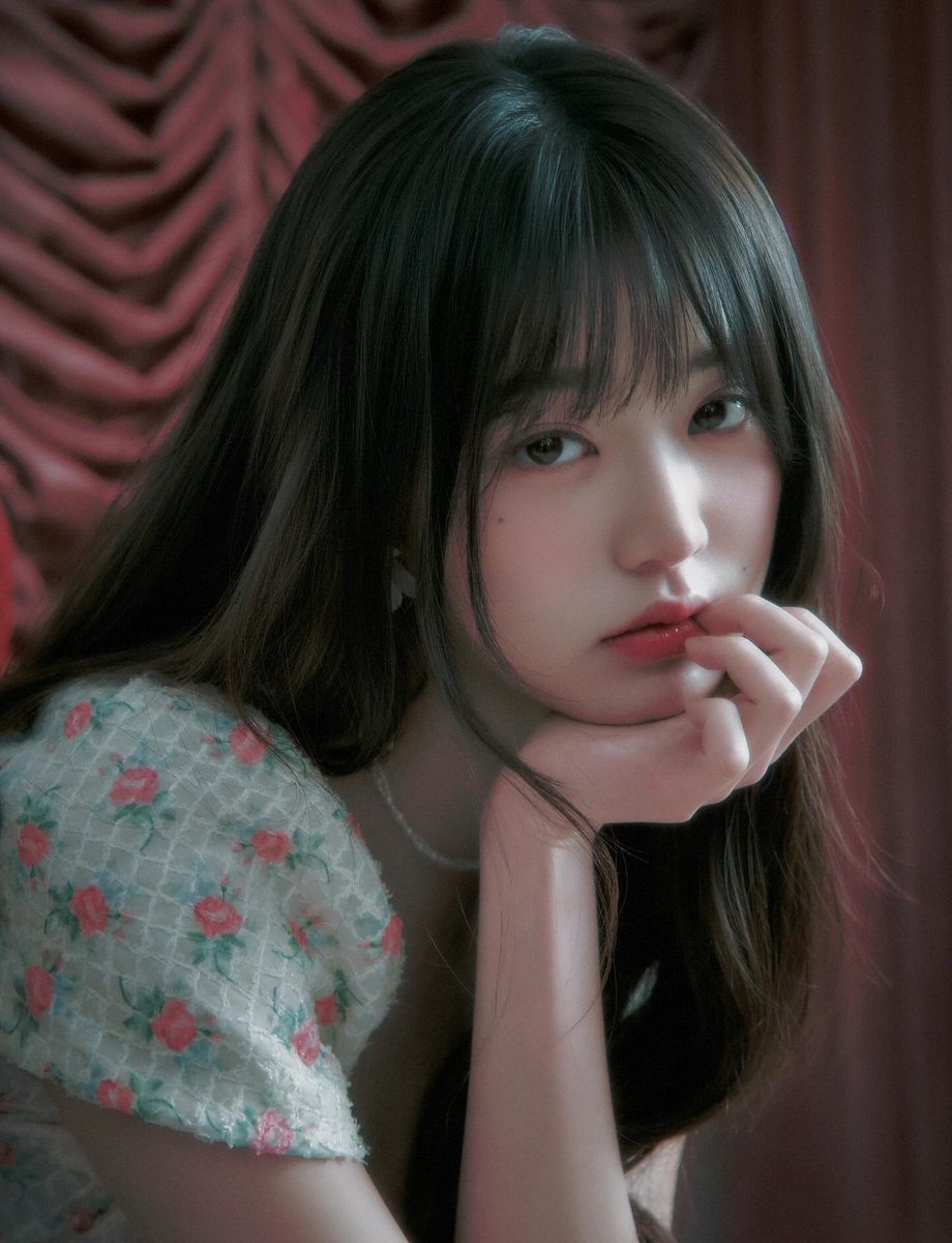 북부대공과 모종의 거래로 결혼하고 이혼하기로 햇는데
전쟁 끝나면 이혼하자더니 돌아온 대공 머리 다쳐서 기억 잃어가지고는
부인 부인 반해서 고백공격발사, 사랑합니다무새, 아름다워요95회 함