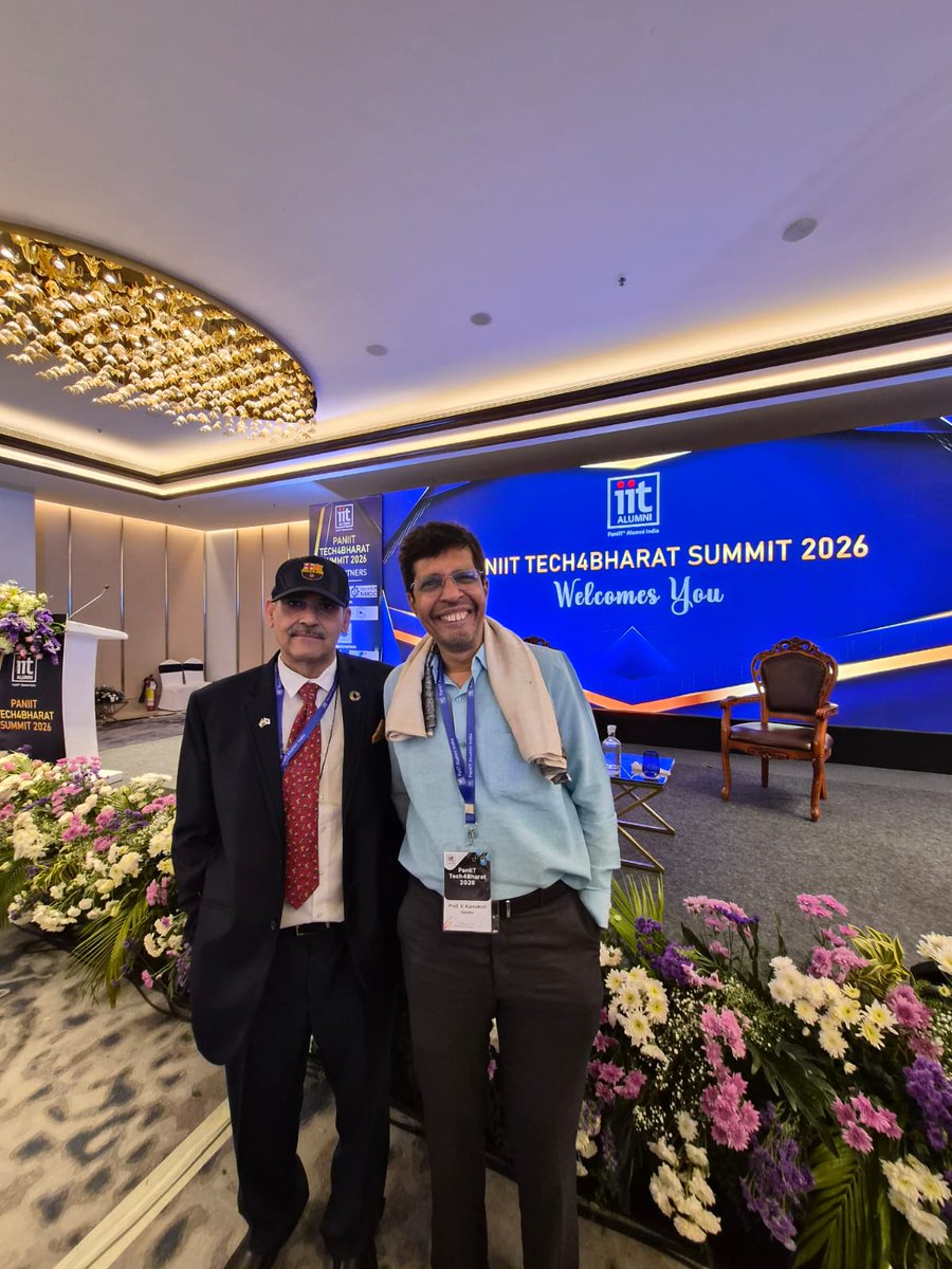 With the recently announced *Padamshree*, Prof Kamakoti, Director IIT, Madras <a href="/paniitindia/">Pan IIT Alumni India</a> <a href="/TEPCofficial/">TEPC</a> <a href="/MuntazirAbbas/">Muntazir Abbas</a> <a href="/IITRAAOfficial/">IIT Roorkee Alumni Association</a> <a href="/alokelal/">Aloke Lal</a> <a href="/kavitakiran/">Dr kavita kiran</a>