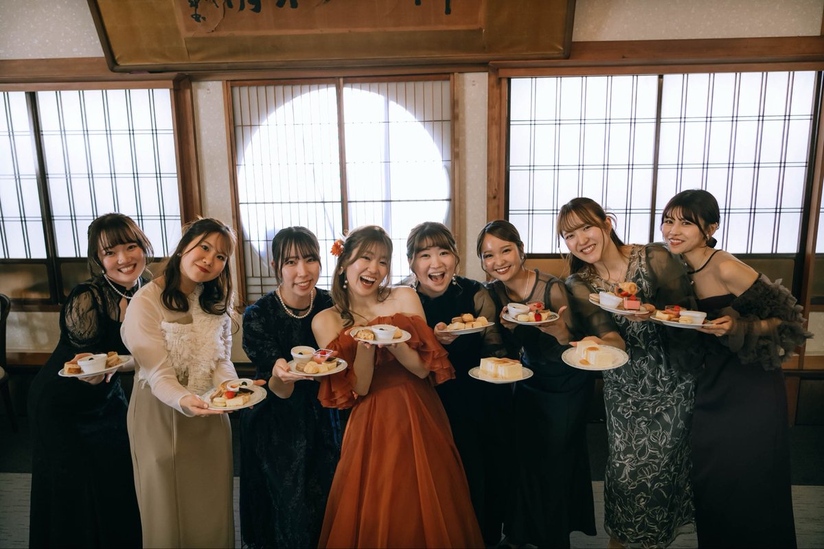 KawachiyaW's tweet photo. ウェディングレポート🫶
お二人もゲストの皆様も
笑顔溢れるwedding dayでした✨

#結婚式準備
#wedding
#ウェディングドレス
#タキシード
#カラードレス https://t.co/xGszn5E8xN