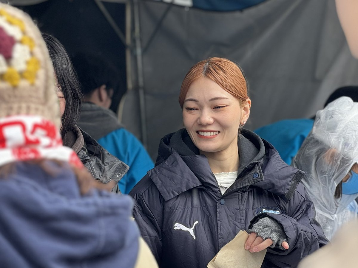 ししゃもを売るSHISHAMO