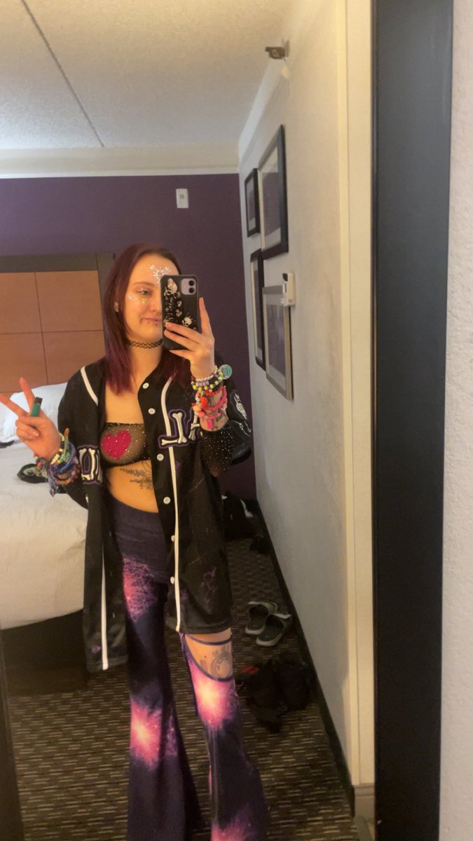 Lexx They/Them tweet media