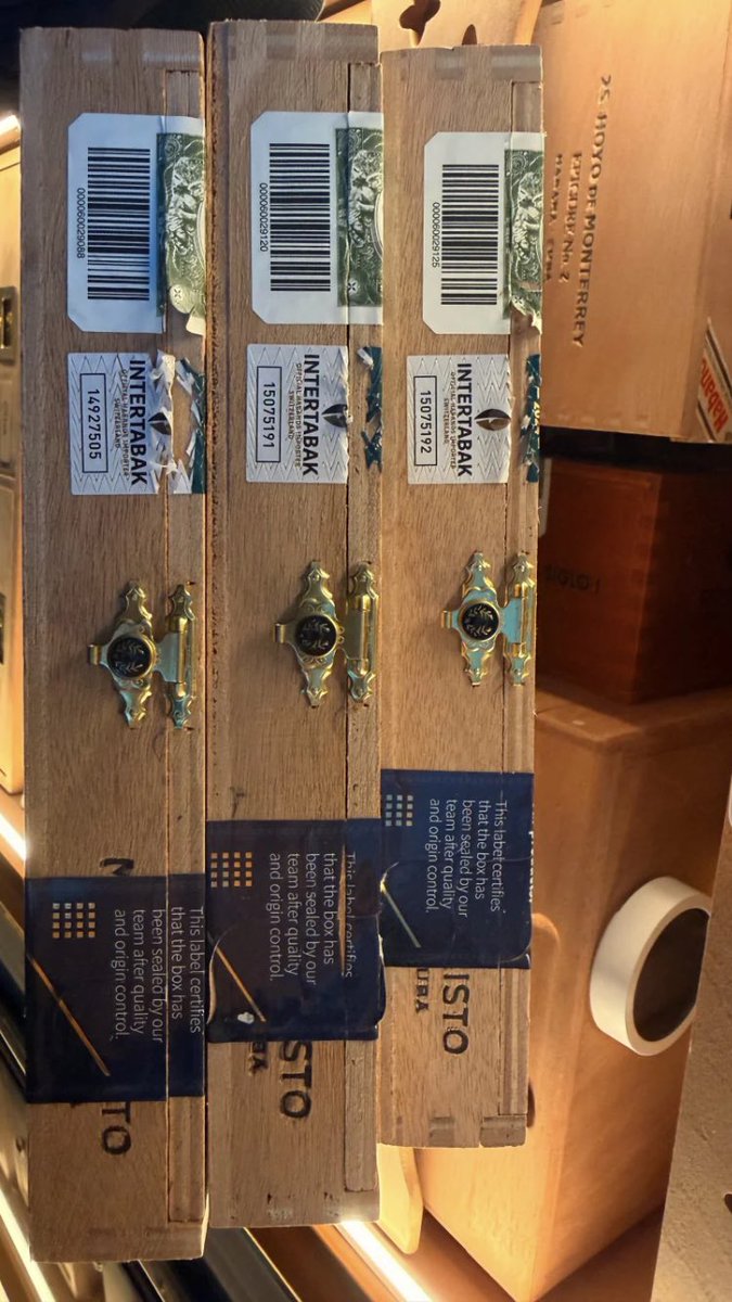 GoodScigar's tweet photo. shop now

https://t.co/gEGS2muMGm

#hongkongcigar #hkcigar #hongkong #hkcigarstyle #hkcigarlover #chinatownsingapore #cigarlovers #cubancigar #china #hk #japan #taipei #guangzhou #punch #guandong https://t.co/OTi4xBELEO