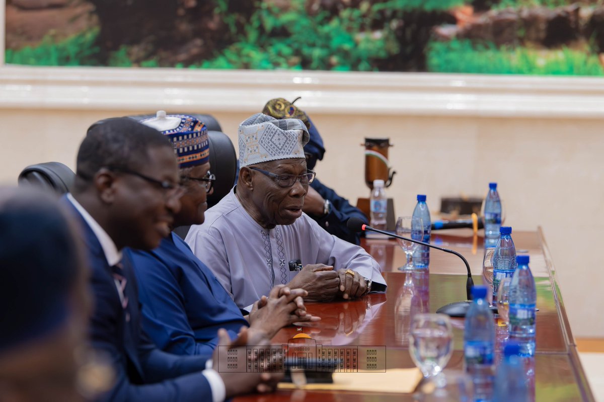 Le Groupement Unique Construction &amp; MATHU a également manifesté la volonté de s’engager dans le domaine des infrastructures au Burundi à travers la signature d’un accord précontractuel pour le développement du terminal logistique de Rubirizi et de ses Routes d’Accès