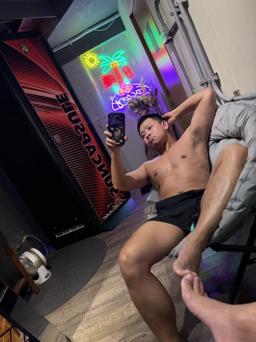 有人要撲倒嗎😳