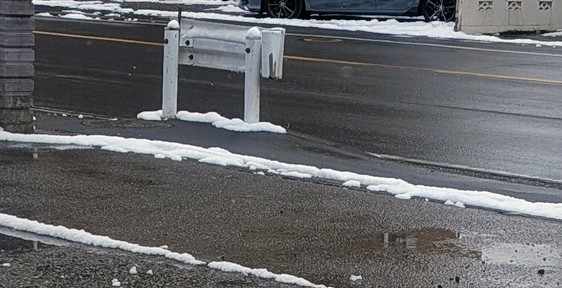 東京も雪化粧
道路は全然だけどね