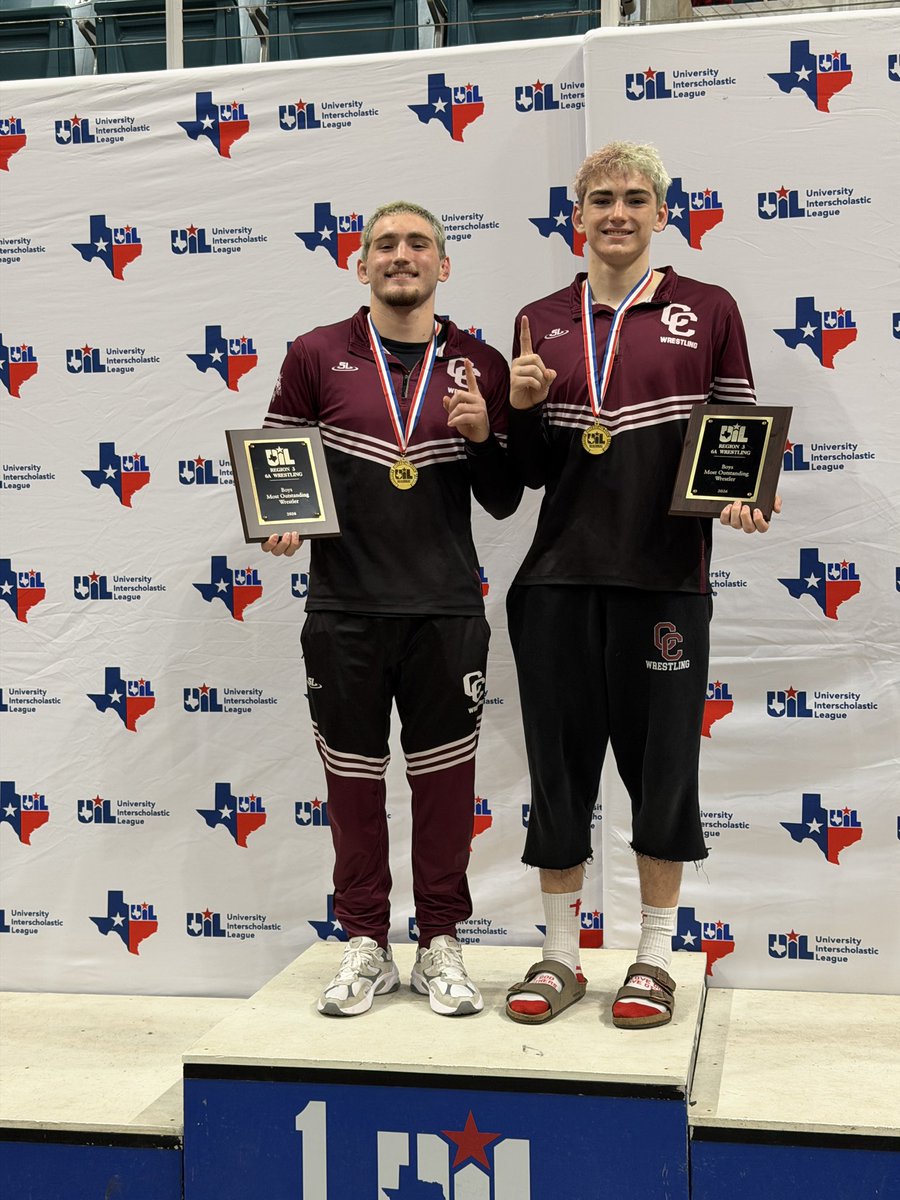 Coach_Remi's tweet photo. CC Wildcats finished 💪and battled til the end at the Region 3-6A Wrestling Tournament finishing 4th for the boys team. 
Keith (165) 1st &amp; MOW
Jared (175) 1st &amp; MOW
KJ (285) 1st
Kiran (215)4th
Anna (125) 4th
Destiny (115) 6th https://t.co/OKUJLvsZt8