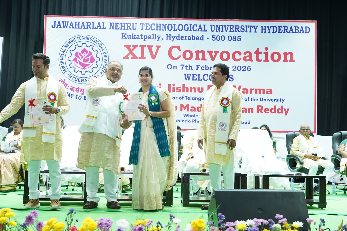 Shadagonda's tweet photo. A proud moment for our family ❤️ My wife received her PhD Award at the 14th Convocation of JNTUH, presented by the Hon'ble Vice Chancellor Prof. TKK Reddy  🎓✨ 
Congratulations Dr-Karuna Reddy 💐💐 https://t.co/WKCnIX1Noz