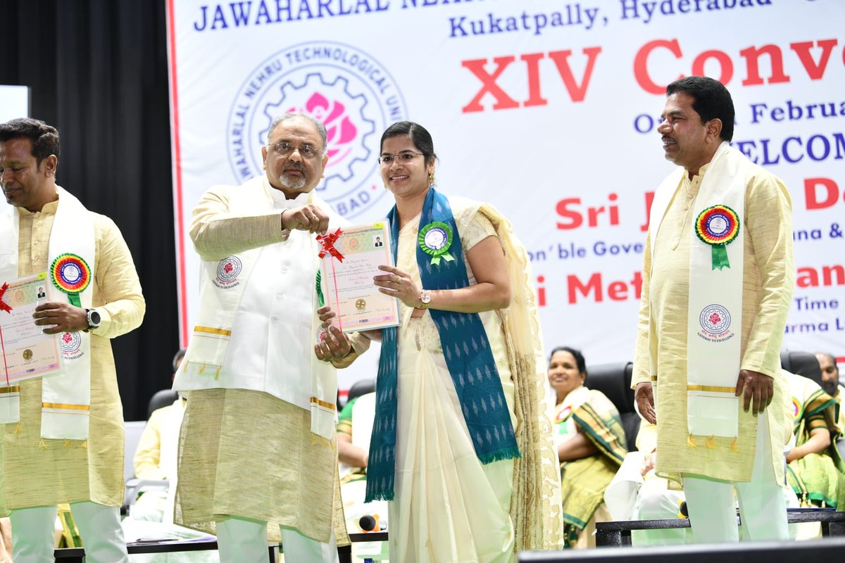Shadagonda's tweet photo. A proud moment for our family ❤️ My wife received her PhD Award at the 14th Convocation of JNTUH, presented by the Hon'ble Vice Chancellor Prof. TKK Reddy  🎓✨ 
Congratulations Dr-Karuna Reddy 💐💐 https://t.co/WKCnIX1Noz