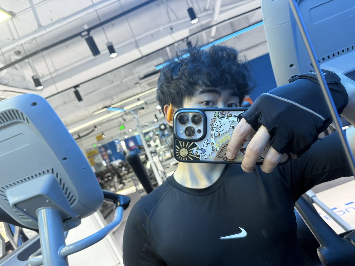 小主是个der（有事私信 tweet media