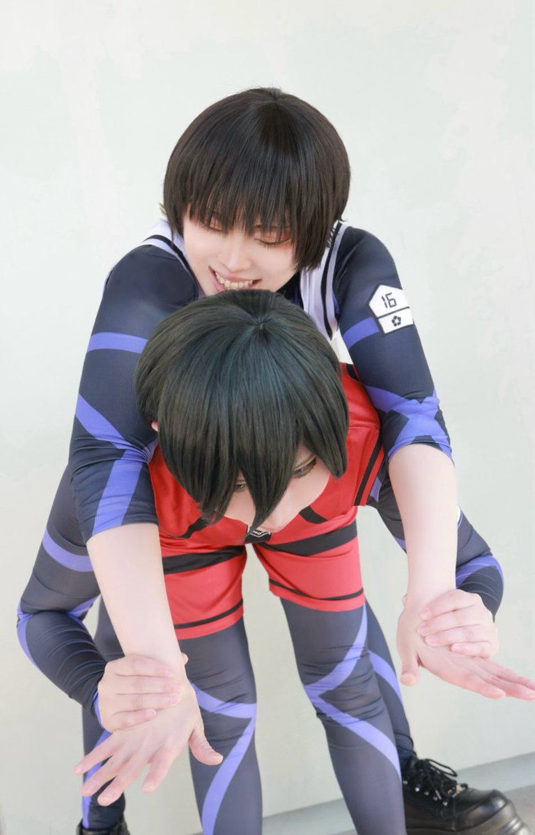 ⚠︎︎cos  
bll／Bachira Meguru＆Itoshi Rin

＜ リンちゃん？😲

　　　　　　　　　　リンちゃん！😀＞

　 \\  リンちゃーーーん!!😆🎶  //

🦉 <a href="/neko_soratobu/">KETO@2/14、28池アコ</a> さん
#ミヤテラ #ミヤコス