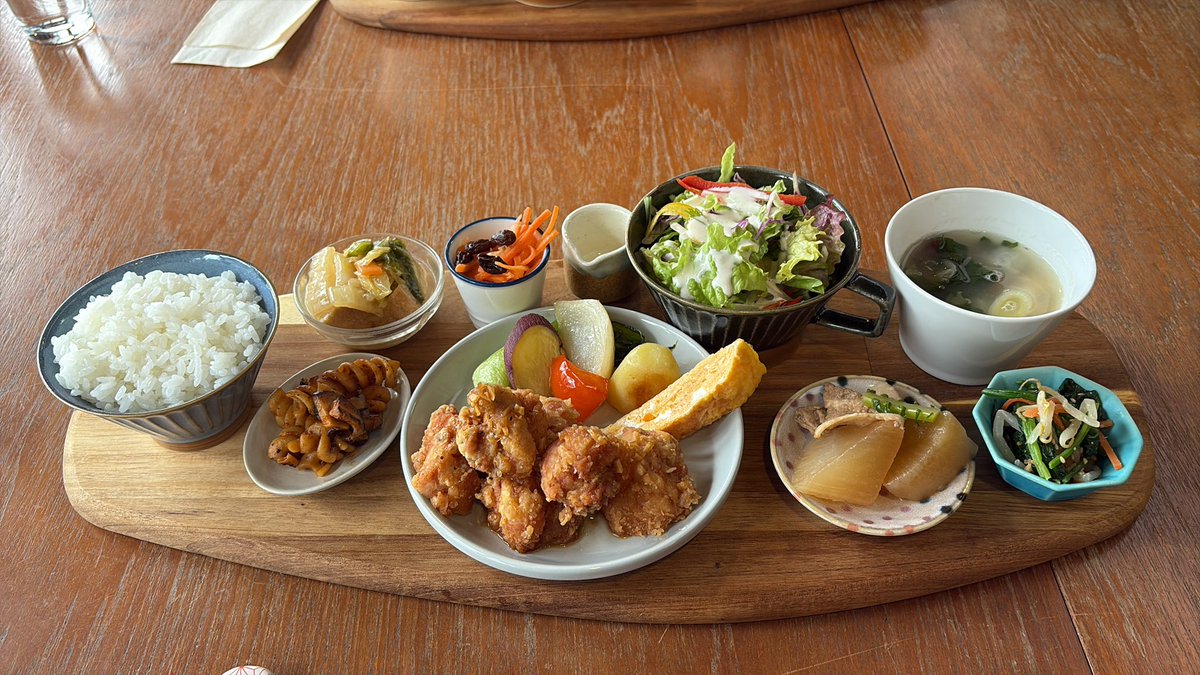 Hanbunneteimasu's tweet photo. 😋 https://t.co/ODdssThzXF