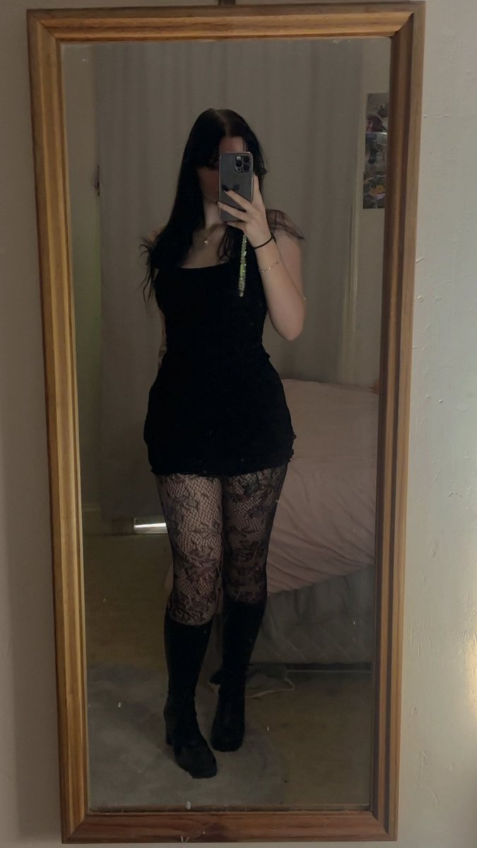 not bread 🍞 tweet media