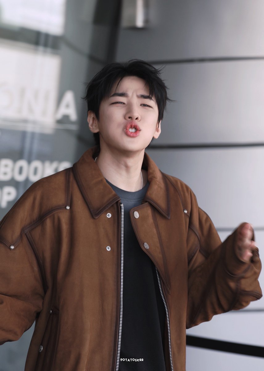 260206 서패위 #재찬

비장하게 나오더니 휀들 춥다고 걱정하는 쥬둥이