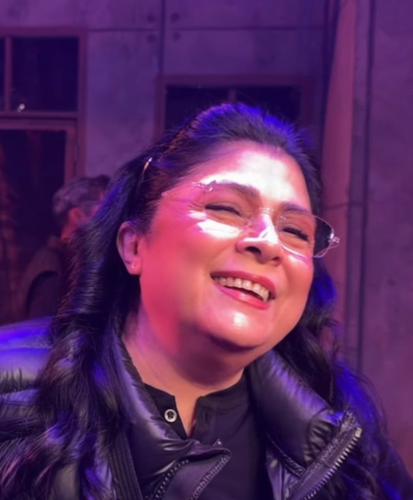 Reina. Fabulosa. Espectacular. 🫰🏻💗