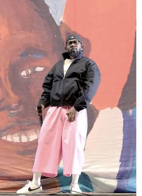 spinboutU_'s tweet image. “I hate the way that you dress”