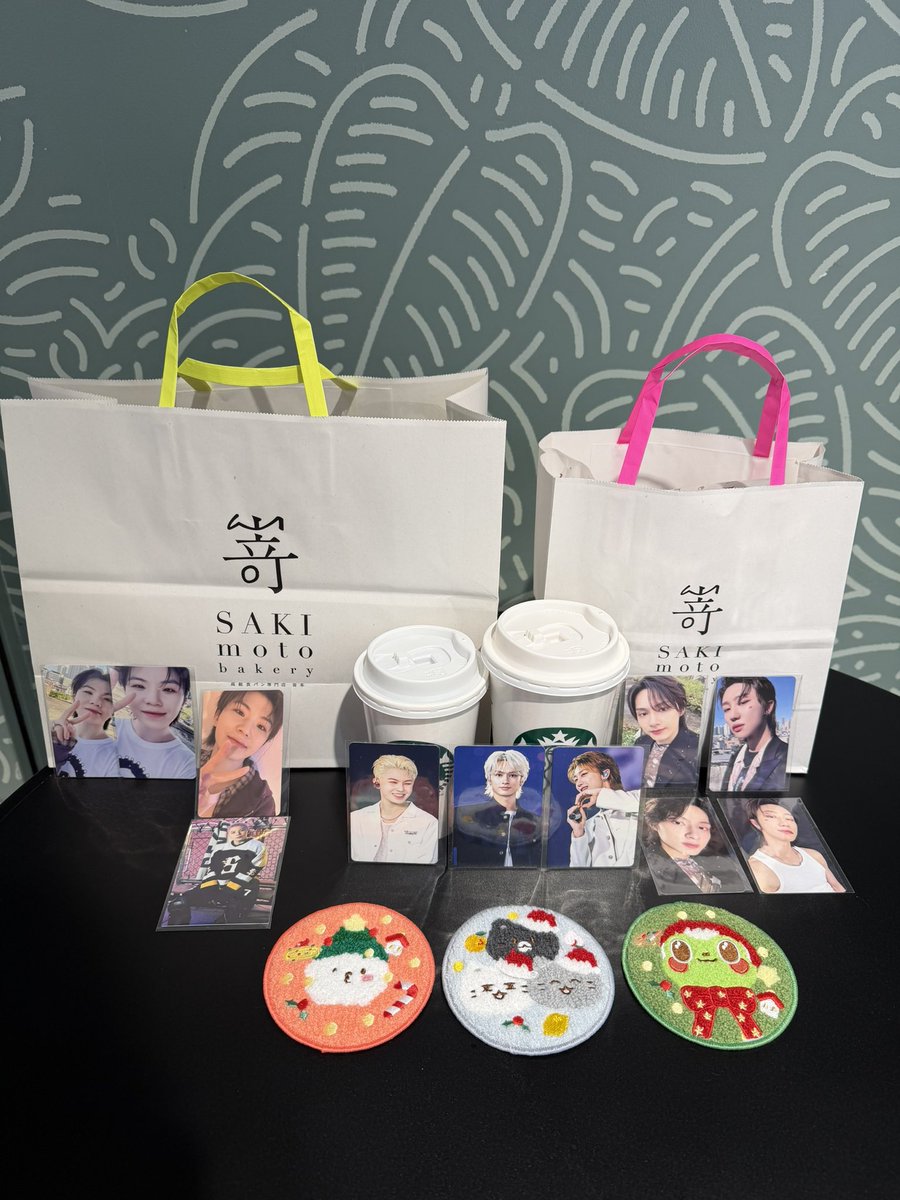 嵜本ベーカリーでパン買って休憩😌💕
コースターありがとう🥰