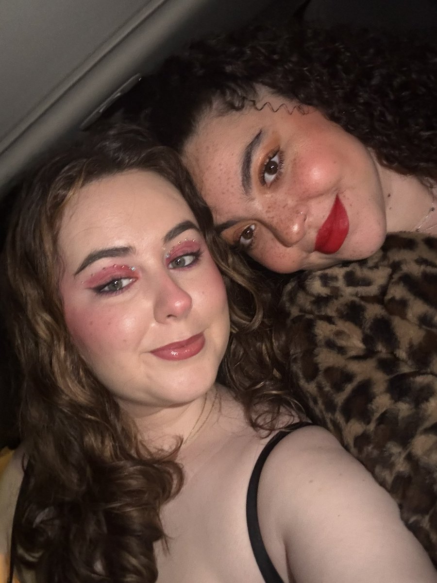 dykeshift's tweet image. had to be the hottest dykes at grindhaus tn for some reason