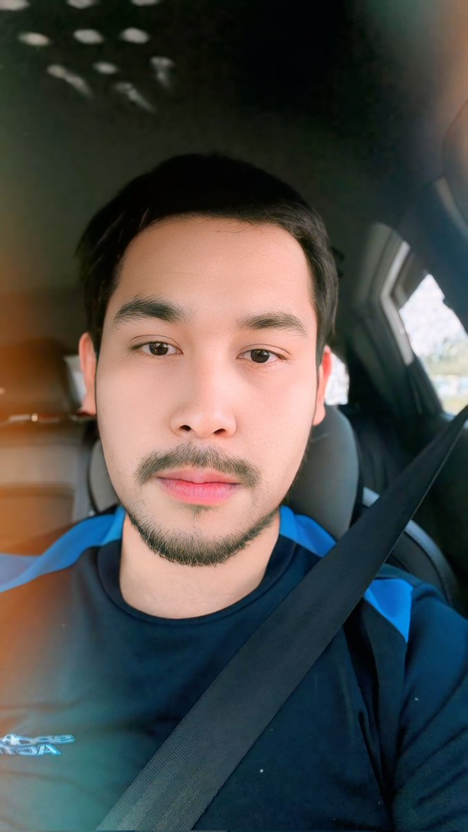banbonkhao's tweet image. ใครคือคนในภาพ คนในภาพคือใคร 5555 คุณหมอ ขอแบบในภาพค่ะ 🤩🤩🤩 #Remini