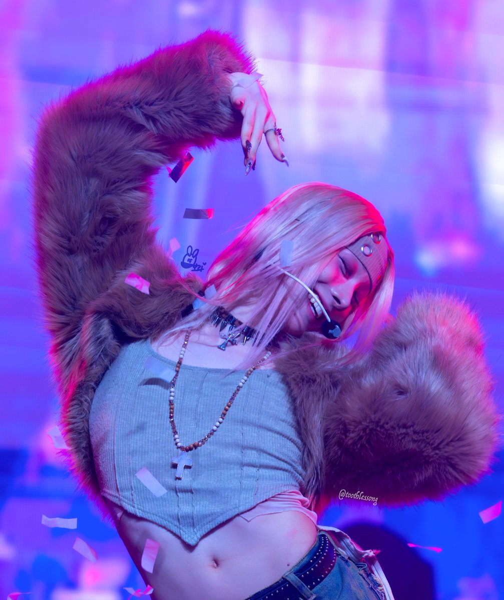 🦋😃
#XLOV #엑스러브 #RUI #루이