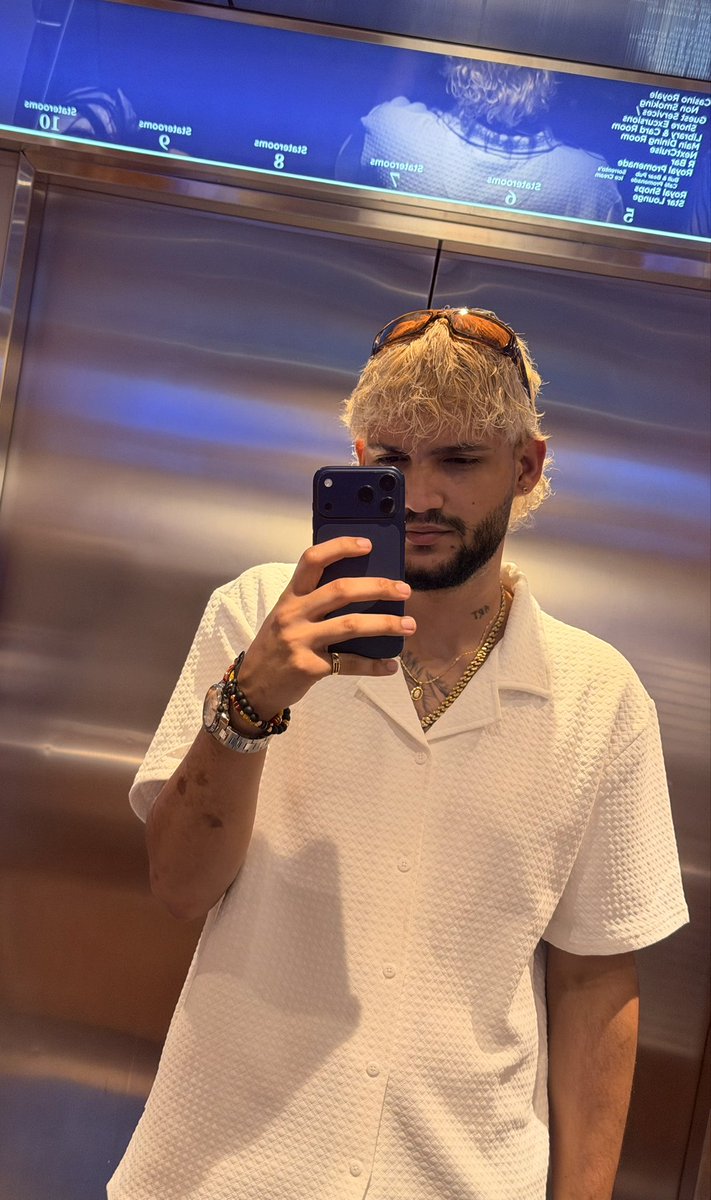 cuellar0217's tweet photo. Island boy 🏝️ https://t.co/YLYQ35871w