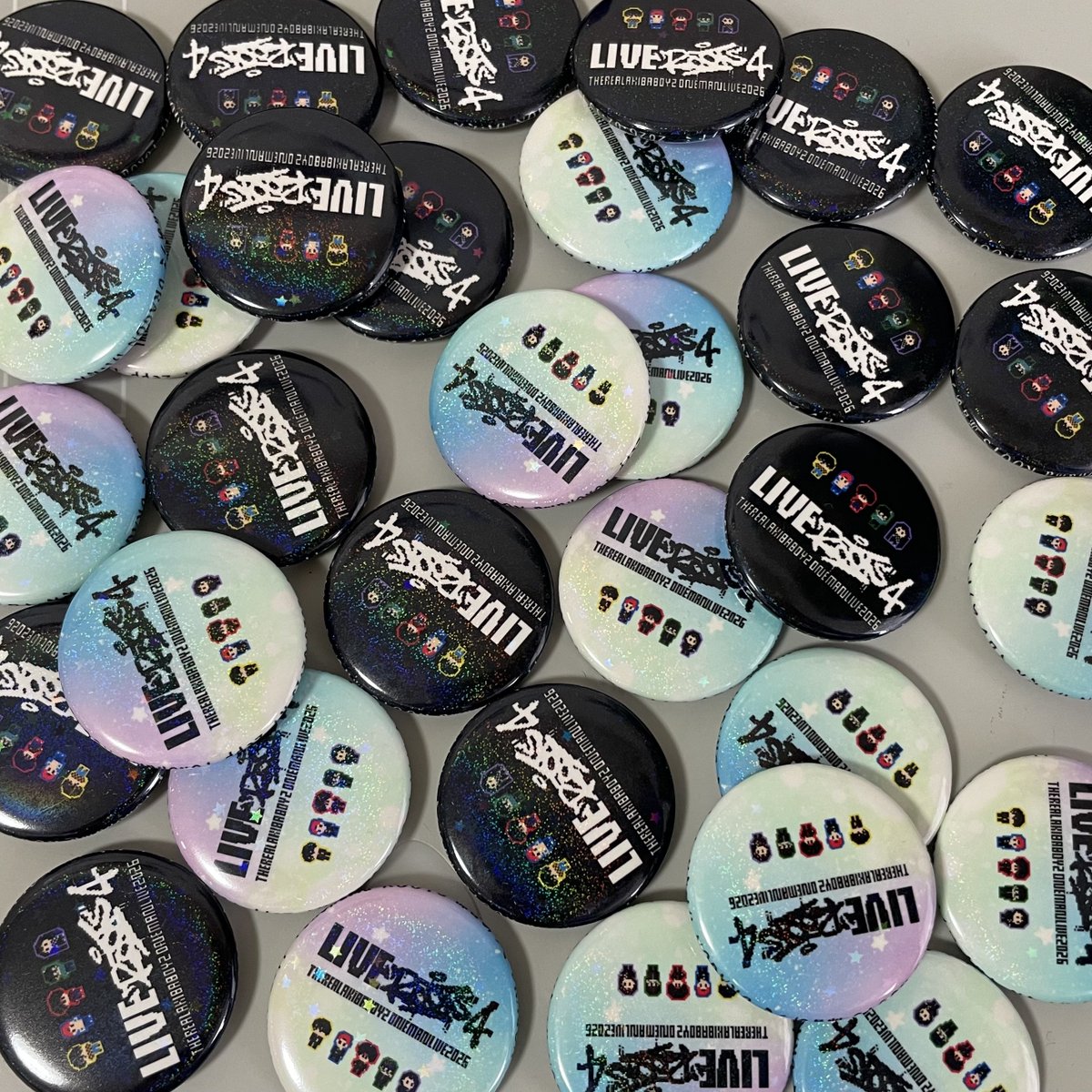 缶バッジ作りました…！ よ、よかったら、貰ってください 当日持って